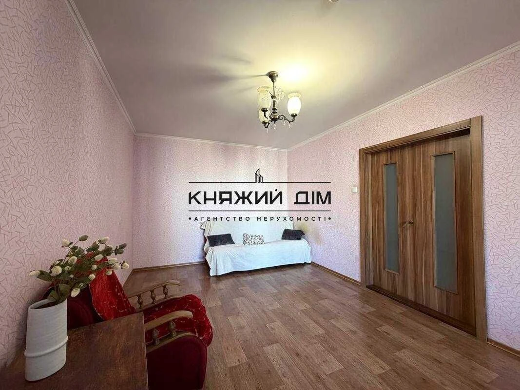 Без комісії! Продаж 3-кімнатної квартири м. Осокорки 2114764