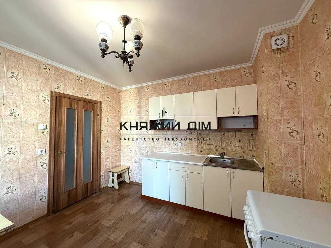 Без комісії! Продаж 3-кімнатної квартири м. Осокорки 2114764