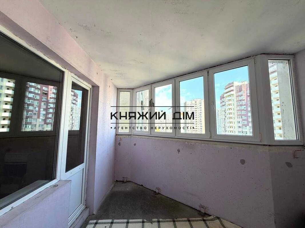 Без комісії! Продаж 3-кімнатної квартири м. Осокорки 2114764