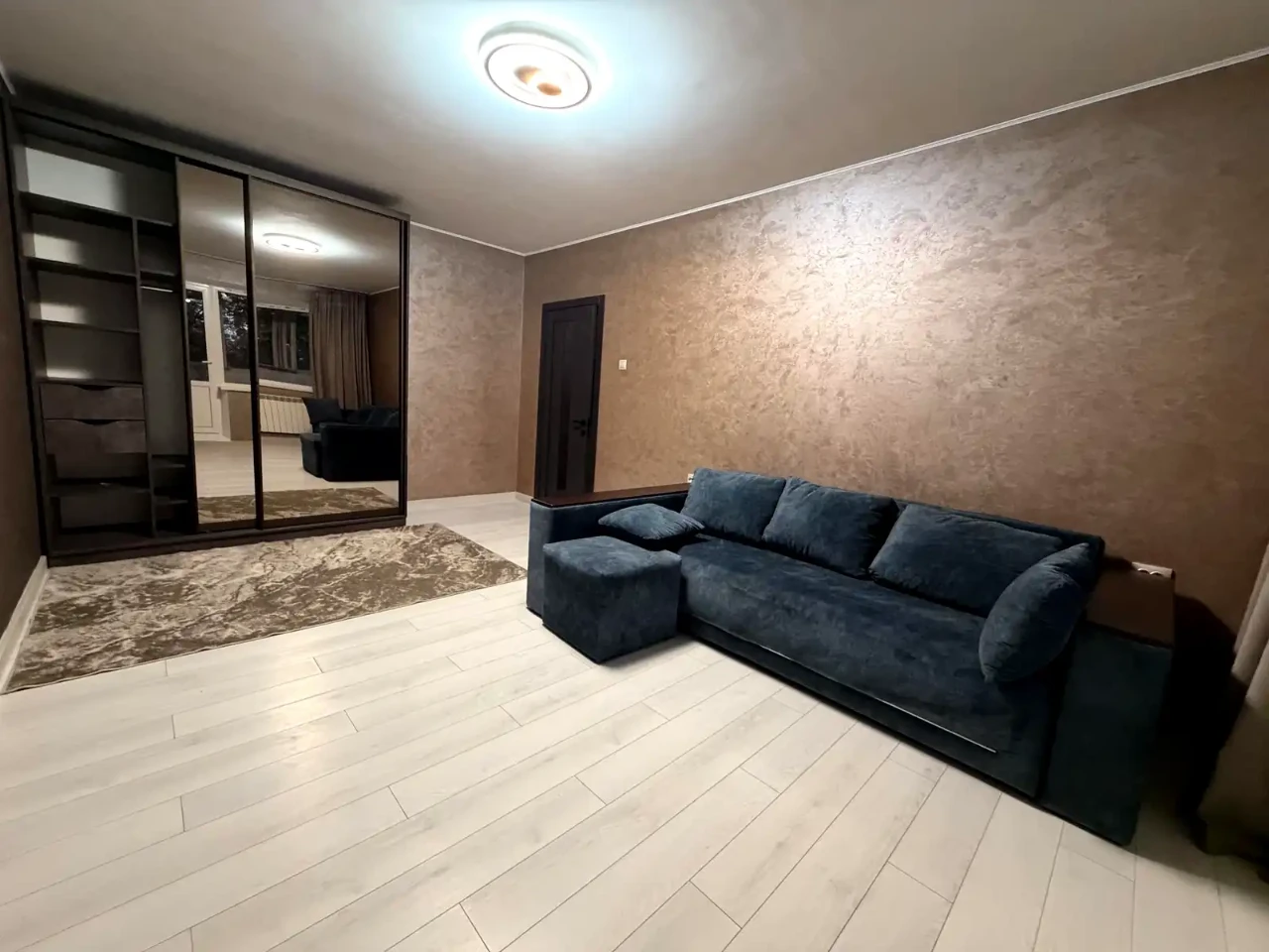 Продаж квартири 2-кімн. 50.9 м² 4/9 пов.
