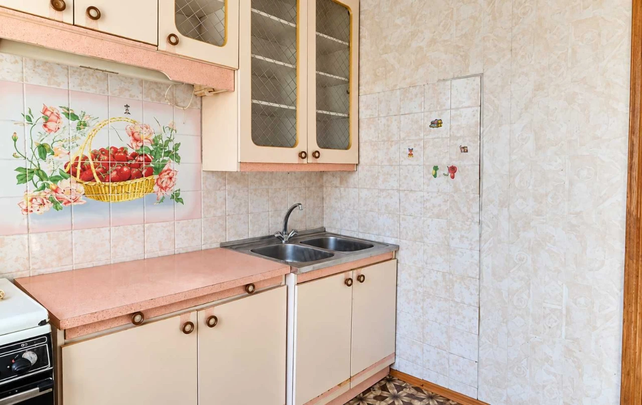 • 2-кімнатна квартира 44.5 кв. м на вул. Тампере, 1/22