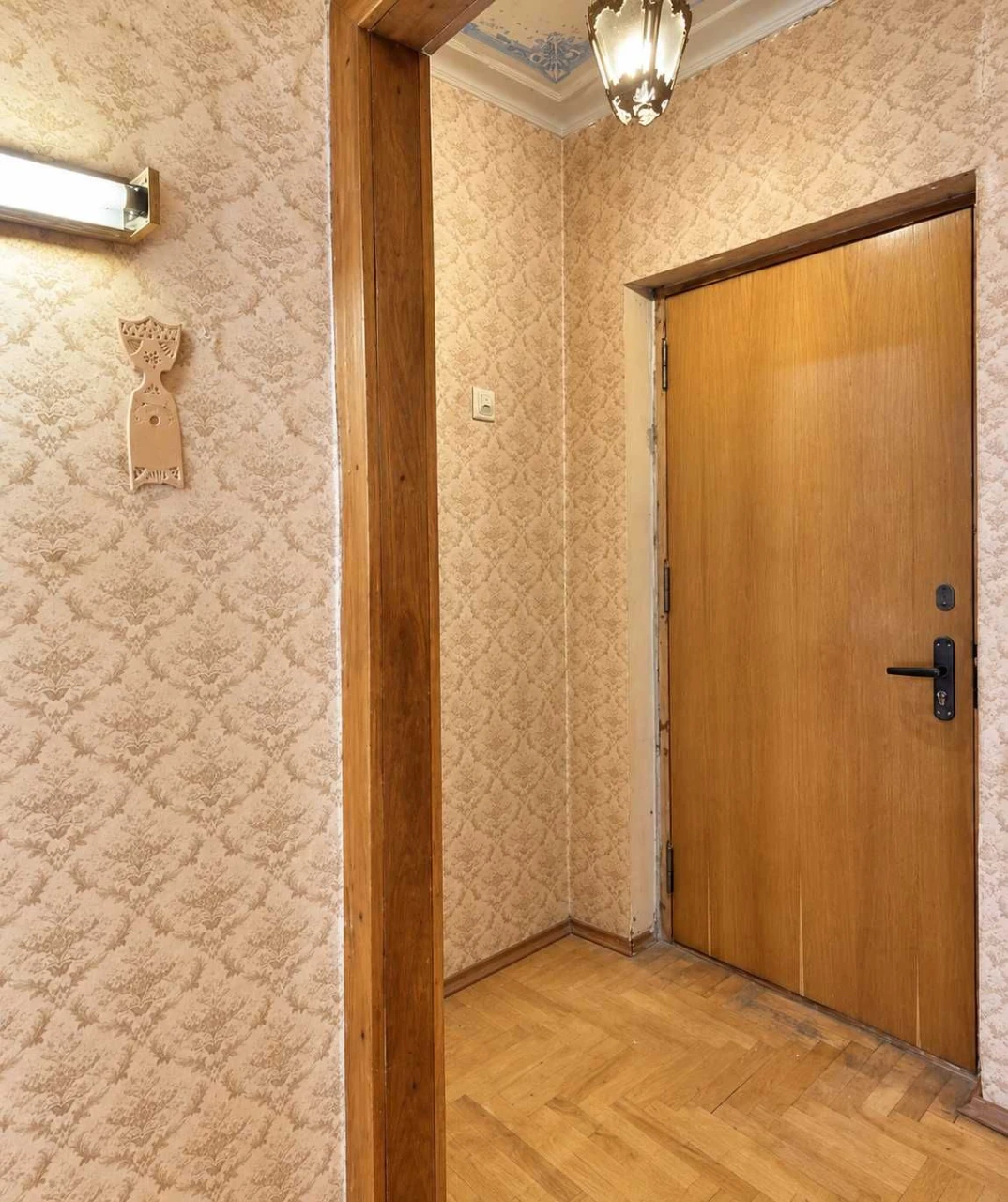 • 2-кімнатна квартира 44.5 кв. м на вул. Тампере, 1/22
