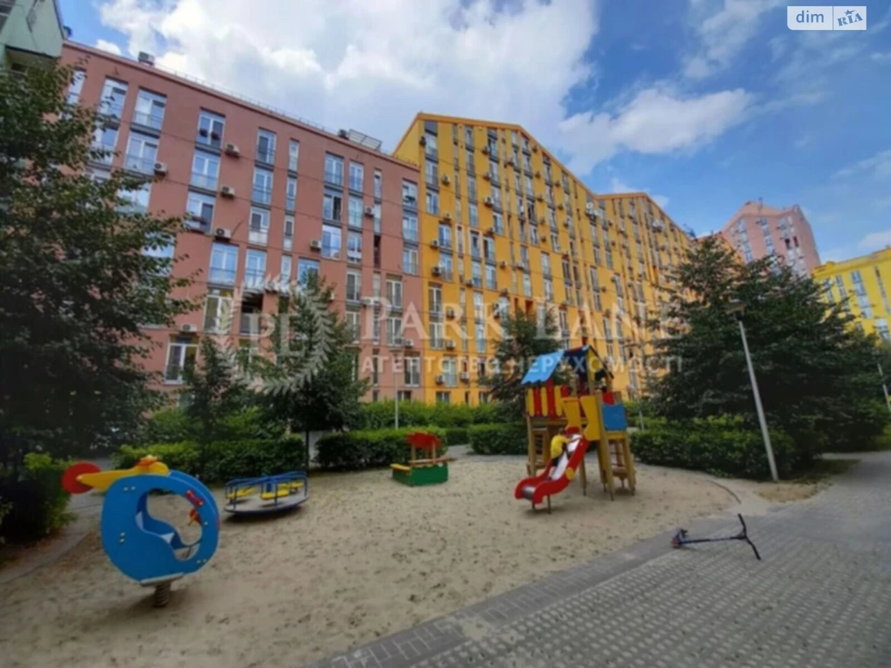 Продаж Квартира Соцмісто