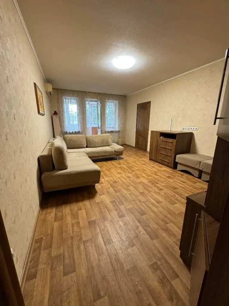 Продаж 3 к квартири пр. І. Мазепи, вул. Морської Піхоти 6.