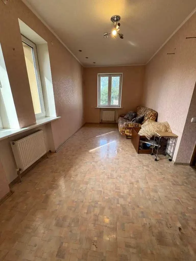 Продаж 3 к квартири пр. І. Мазепи, вул. Морської Піхоти 6.