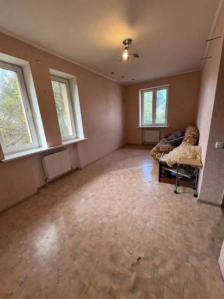 Продаж 3 к квартири пр. І. Мазепи, вул. Морської Піхоти 6.