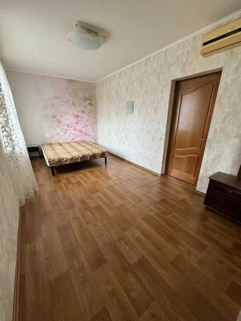 Продаж 3 к квартири пр. І. Мазепи, вул. Морської Піхоти 6.