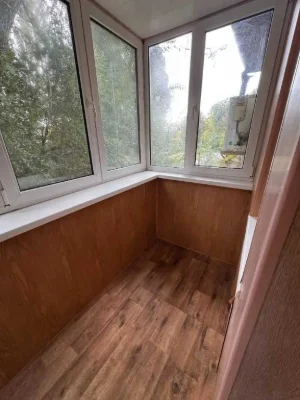 Продаж 3 к квартири пр. І. Мазепи, вул. Морської Піхоти 6.