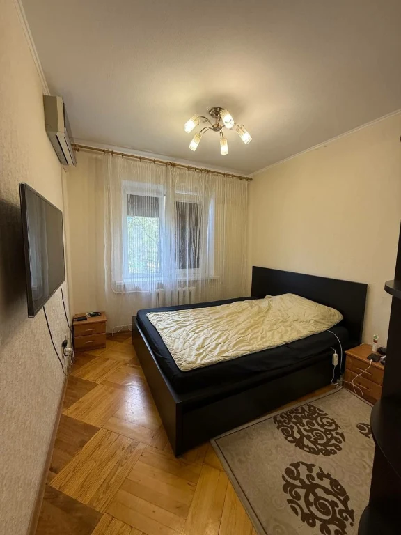 Продам 2к квартиру на ж/м Тополь