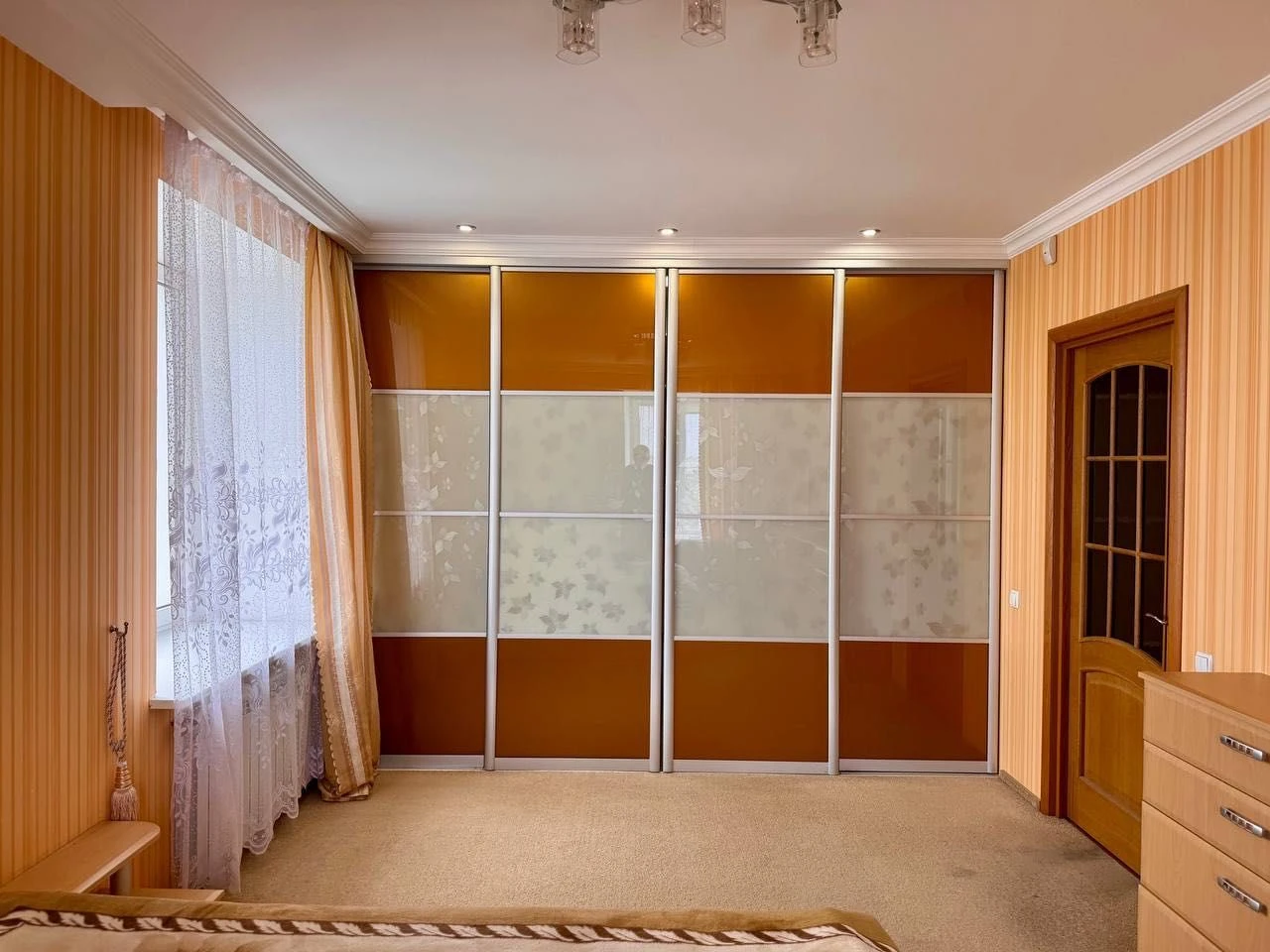 Програми. єОселя. Продаж 3-к студії пр. Поля, Українки, Херс
