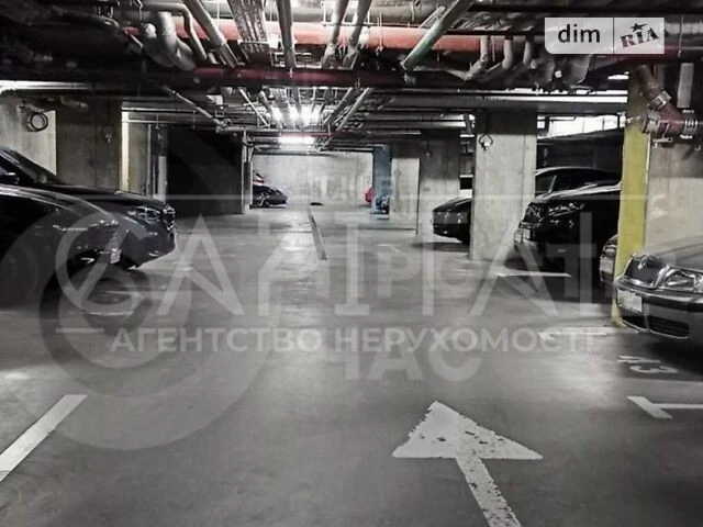 Sale of 3-room apartment 111 sq. m. on Pankivska Street 20/82 • ID