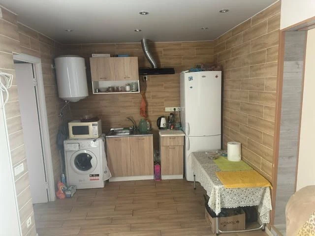 Продам 2 -х кімнатну квартиру по вул Воскресенськіц