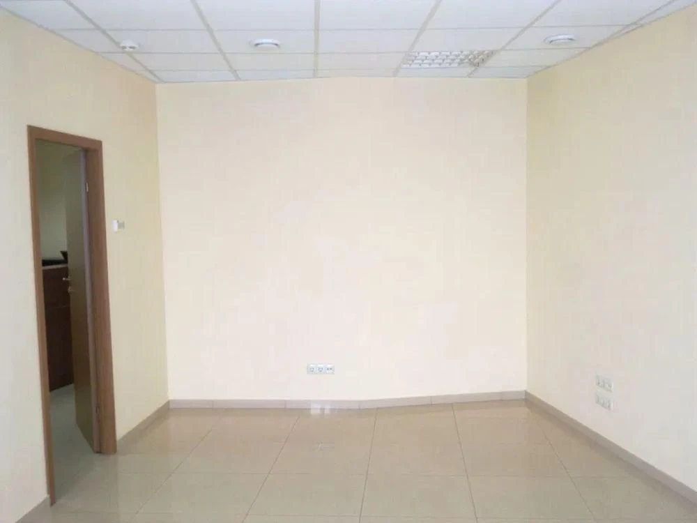 Продам 3-комн квартиру в районе Глинки ул.