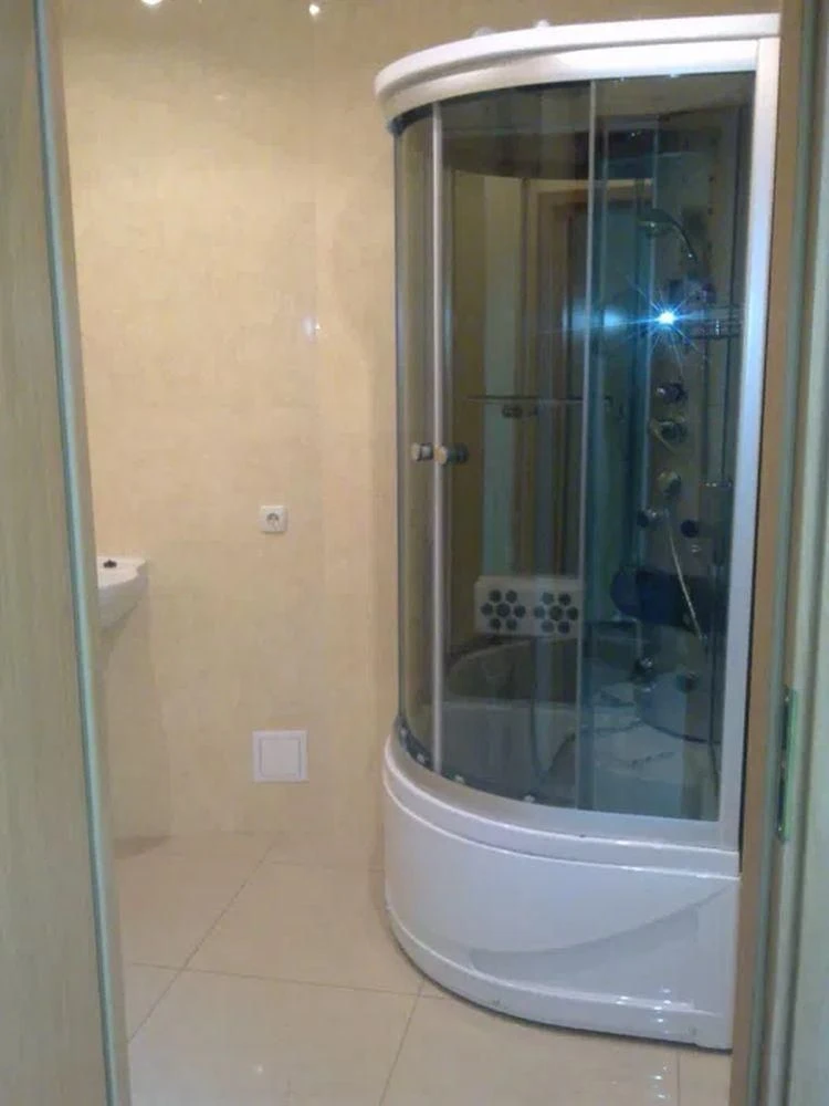 Продам 3-комн квартиру в районе Глинки ул.
