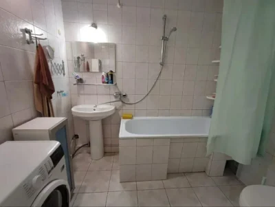 Продам 3-комн квартиру в районе Гагарина просп.