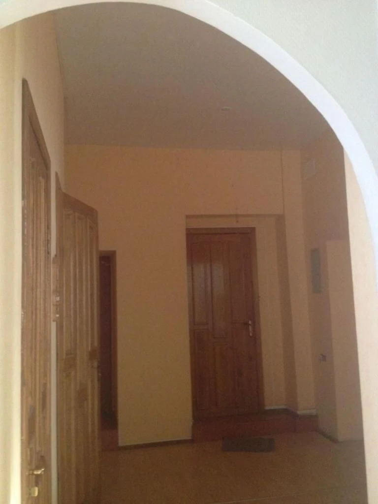 Продам 6-комн квартиру в районе Красная ул.
