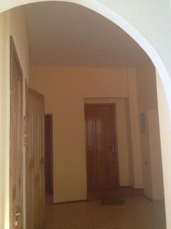 Продам 6-комн квартиру в районе Красная ул.