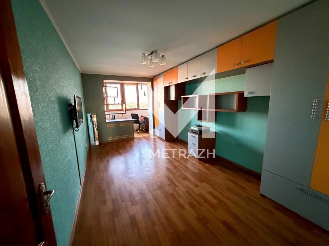 94006 Продам 3-к квартиру возле метро Победа, Алексеевка