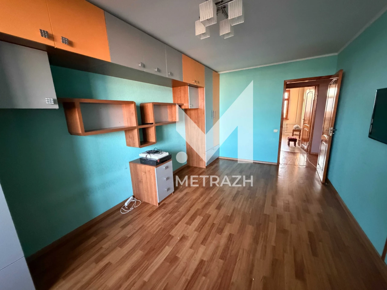 94006 Продам 3-к квартиру возле метро Победа, Алексеевка