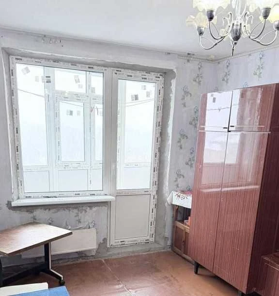 8m 2 квартира ХТЗ Косарева метро Тракторный завод Масельског