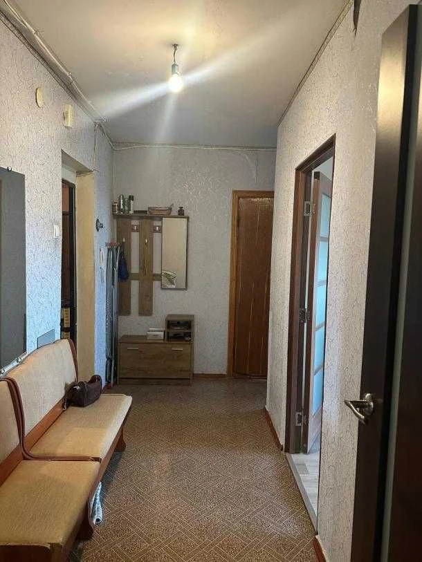 Продам 2-к.кв. м.Х.Гора 1 мин улучшенной планировки с раздел