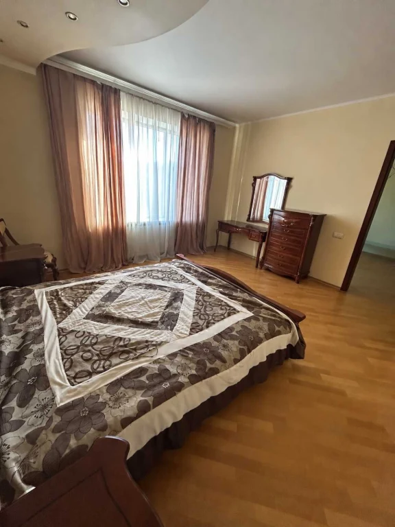 Бизнес-класс! Продам 3 комн квартиру 133м2 ЖК Слободская уса