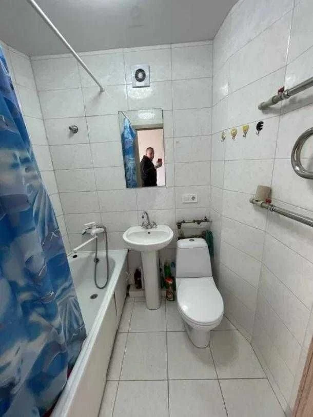 Продам 1 ком. кв. Салтовка, ТРЦ Украина.