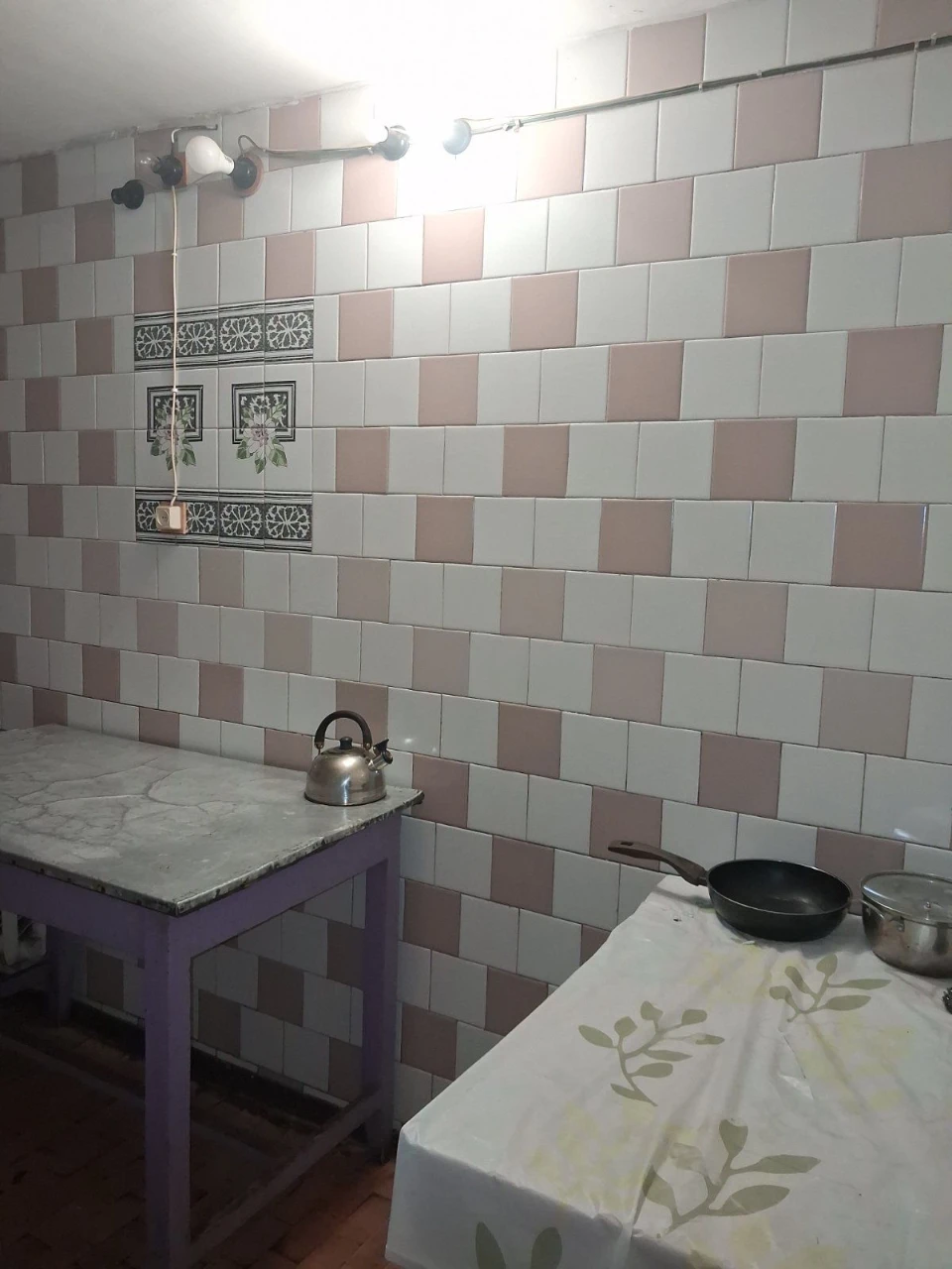 Продам кімнату у гуртожидку