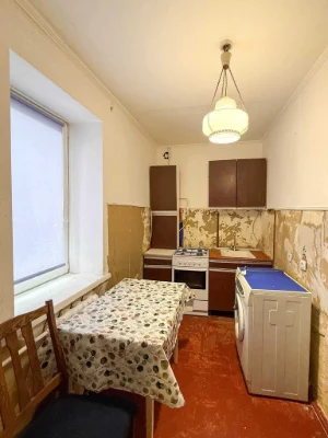 Обміняю 1-кімнатну квартиру або продам. Чешка 36 m2