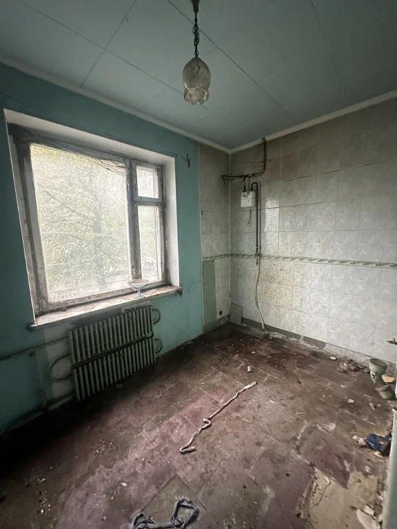 Продам 1 ком квартиру Левый берег 3 мкр.