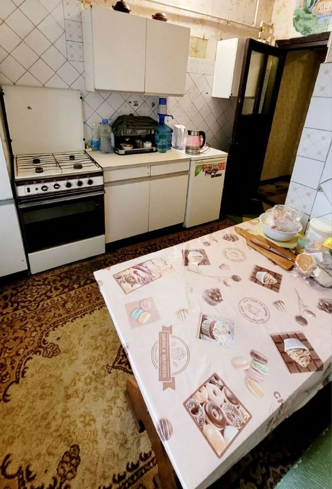 Продам 2 х комнатную квартиру. Центр . Ул. Медецинская.