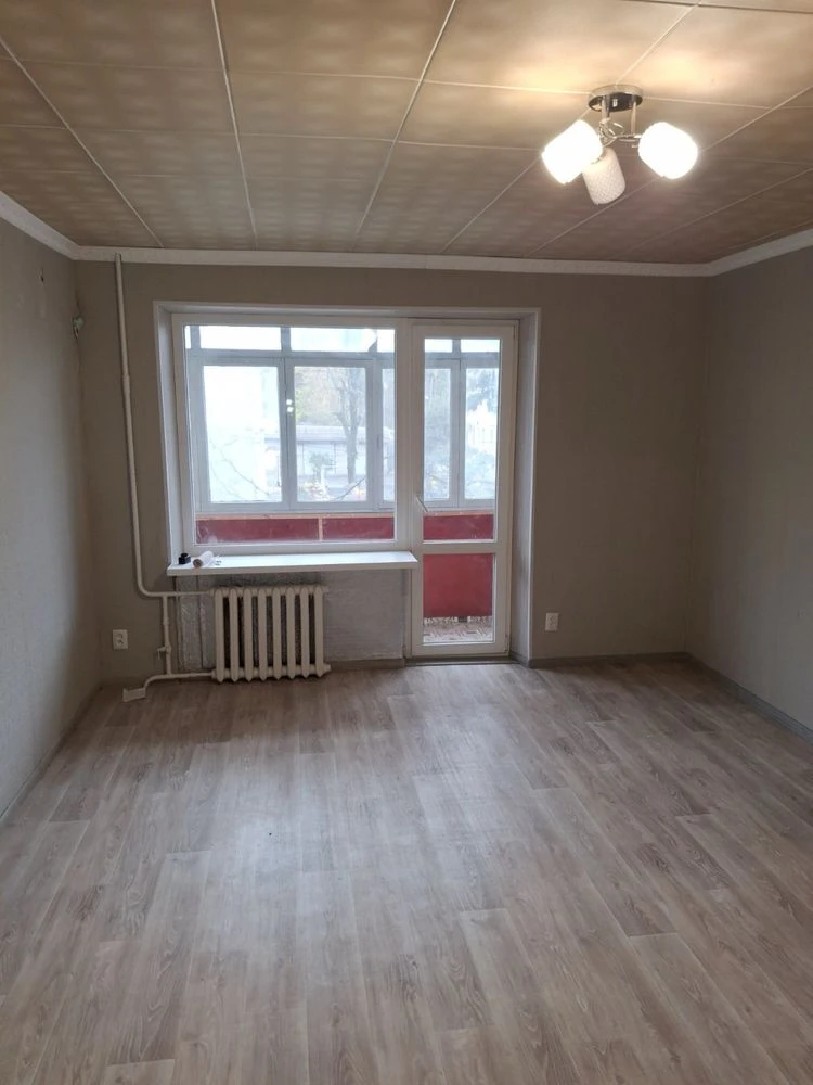 Продам однокімнатну квартиру