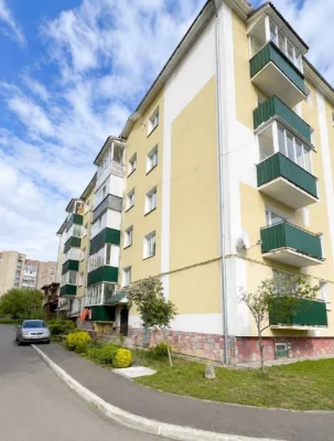 Квартира 3х-кімнатна 94м2