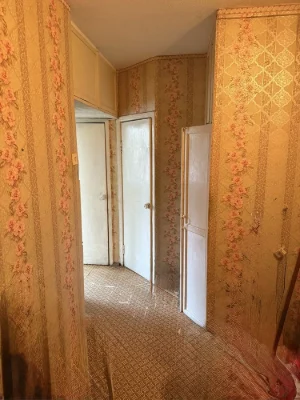 Продож 2 кімнатної квартири на Курсовій
