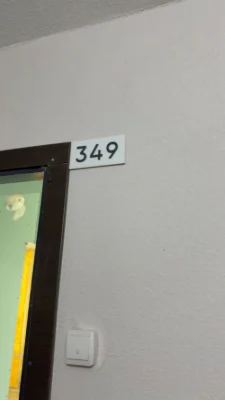 Продається велика євро 2-кімнатна  квартира 50 метрів в ЖК А