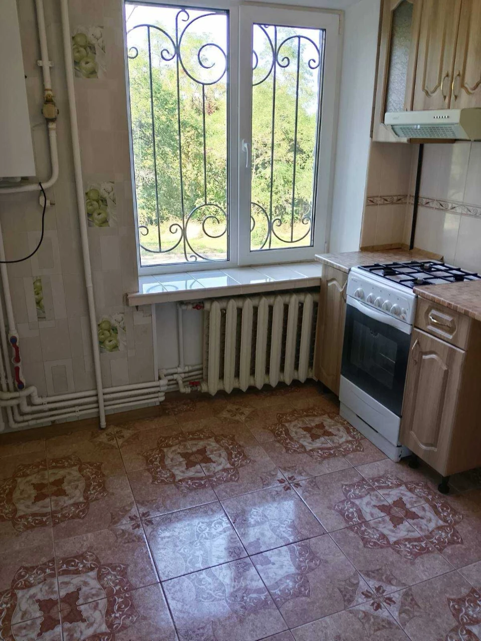 Однокімнатна квартира з автономним газовим опаленням