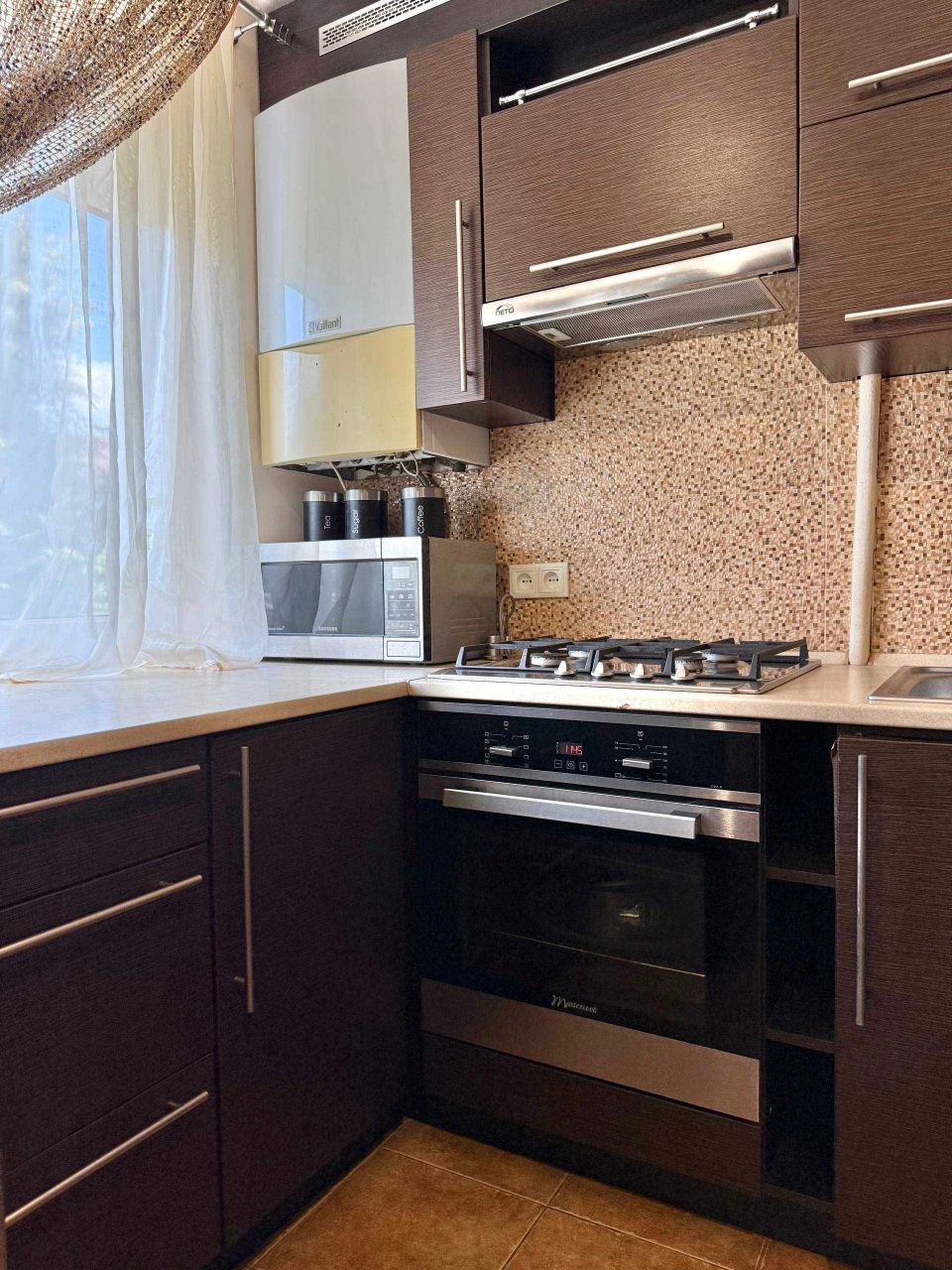 Продаж 2 кімнатної у центрі