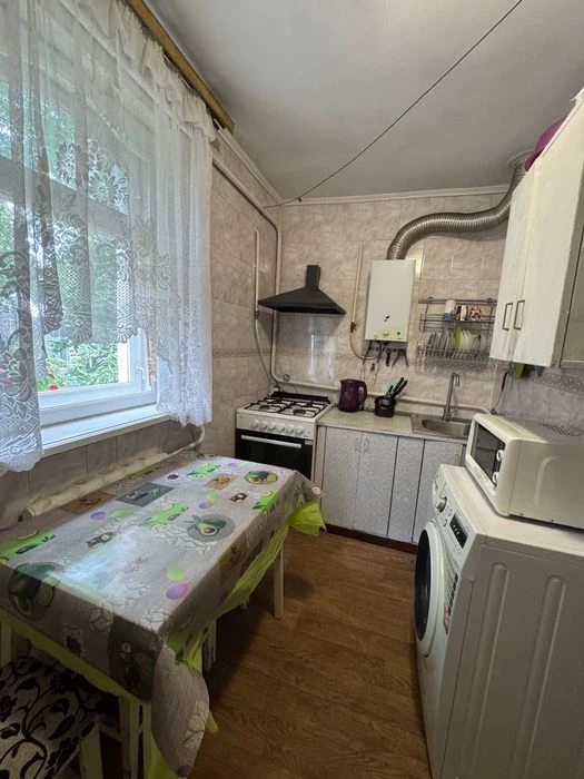 Продаж частини будинку в центрі міста