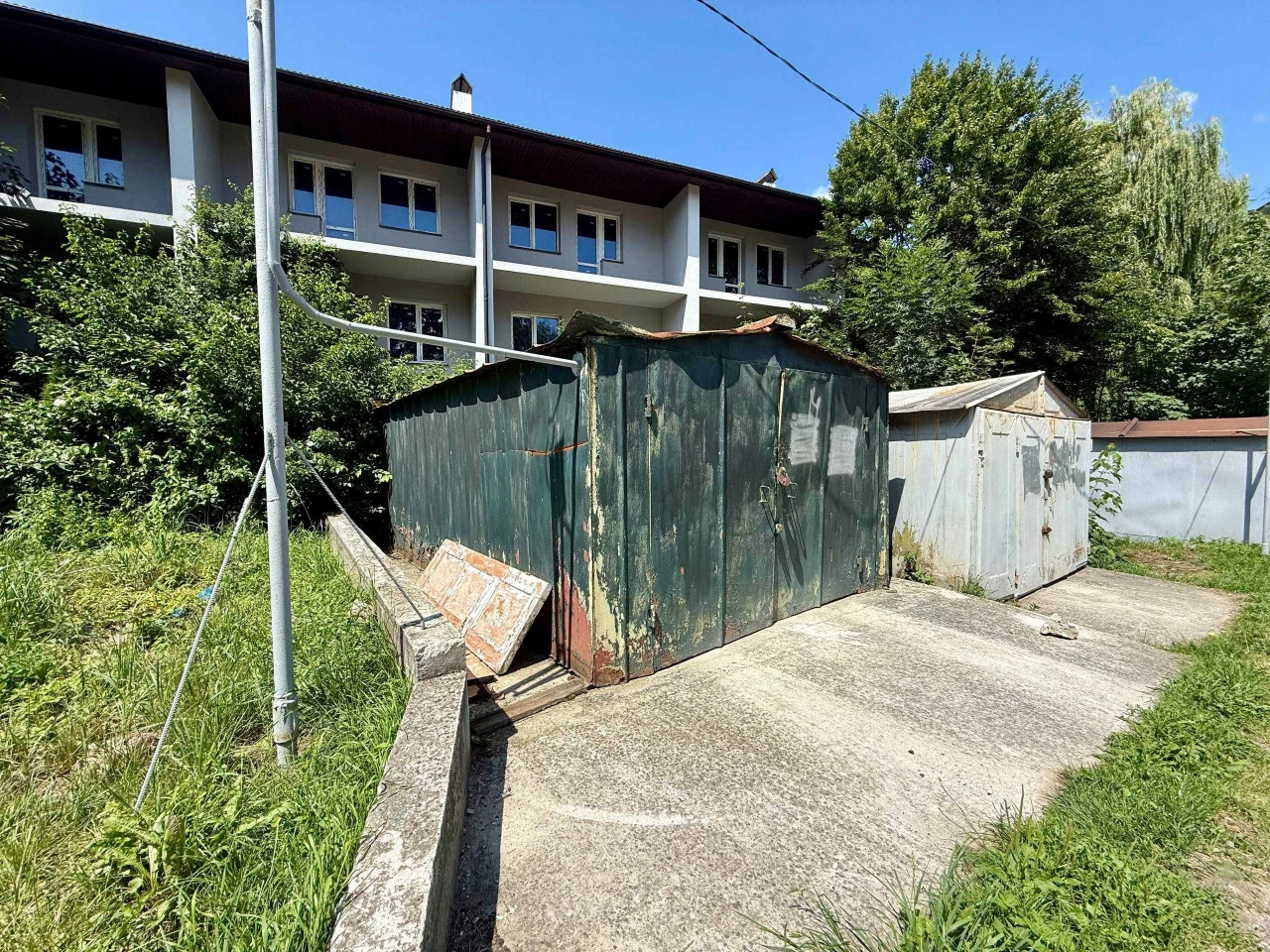 Продаж 2 кімнатної у центрі