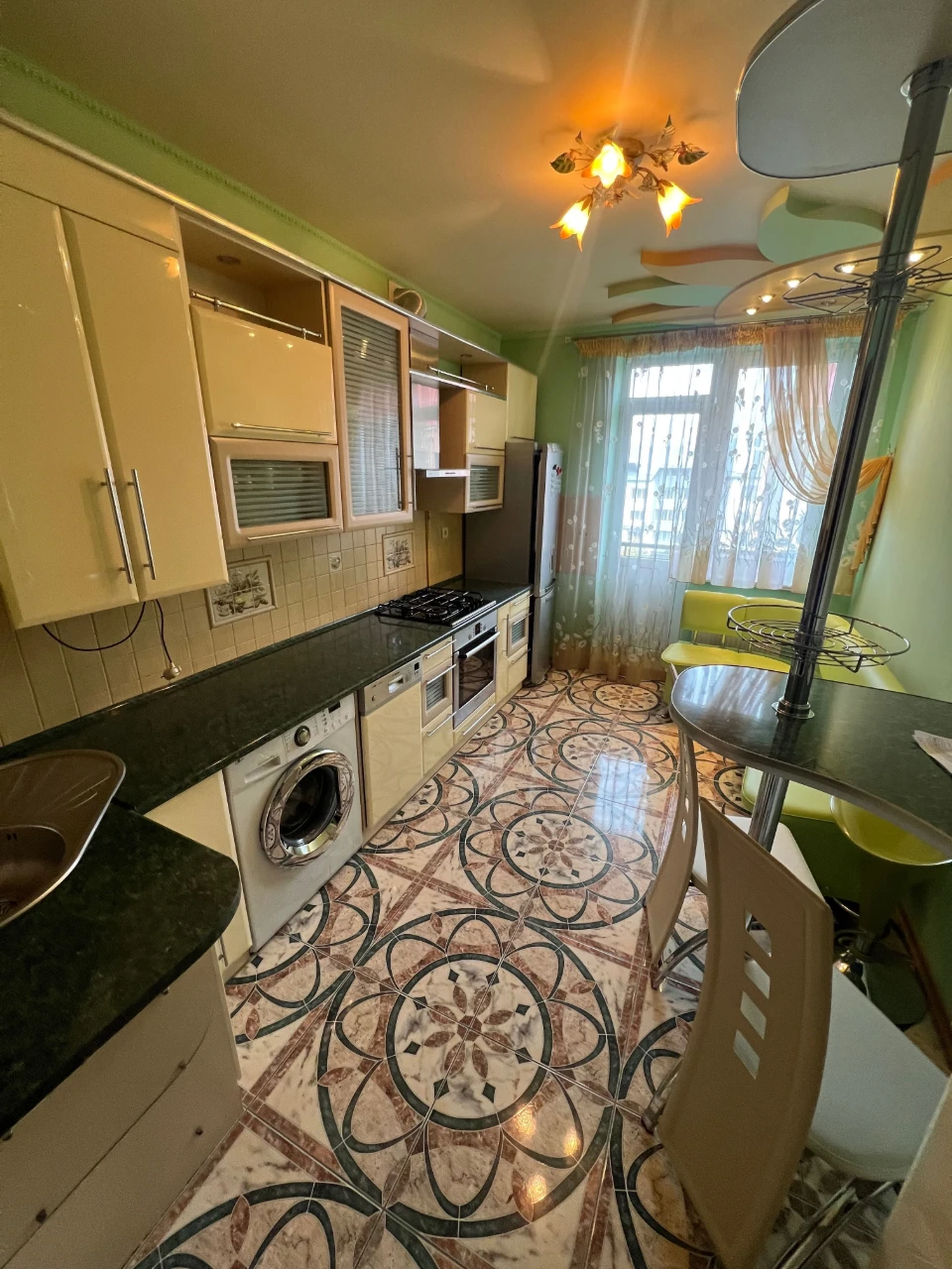 Дворівнева квартира 130,4 м² з ремонтом у Дрогобичі — вул. Ш