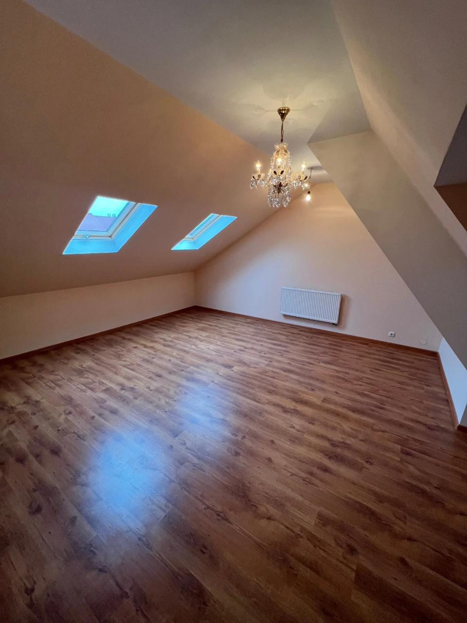 Дворівнева квартира 130,4 м² з ремонтом у Дрогобичі — вул. Ш