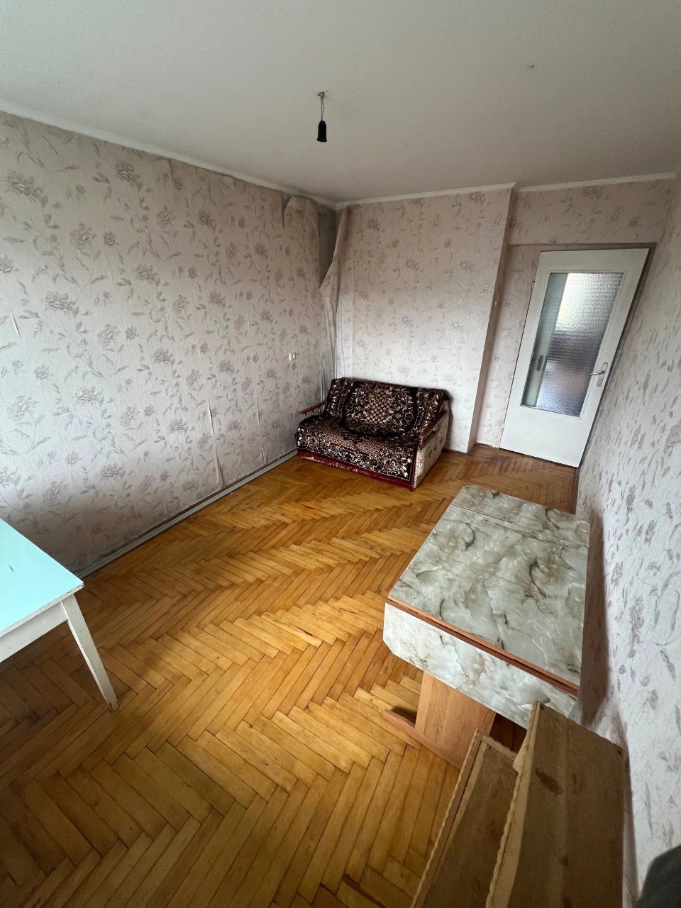 4-кімнатна квартира 74,6 м² у Трускавці, вул. Стебницька. Бе