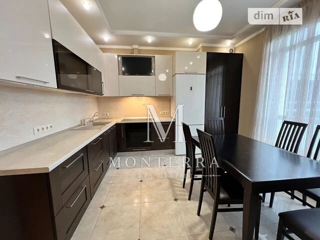 Sale of 1-room apartment 56 sq. m. on Andriy Verkhoglyada St. 14 • I