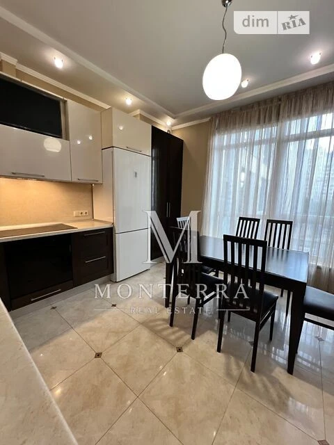 Sale of 1-room apartment 56 sq. m. on Andriy Verkhoglyada St. 14 • I