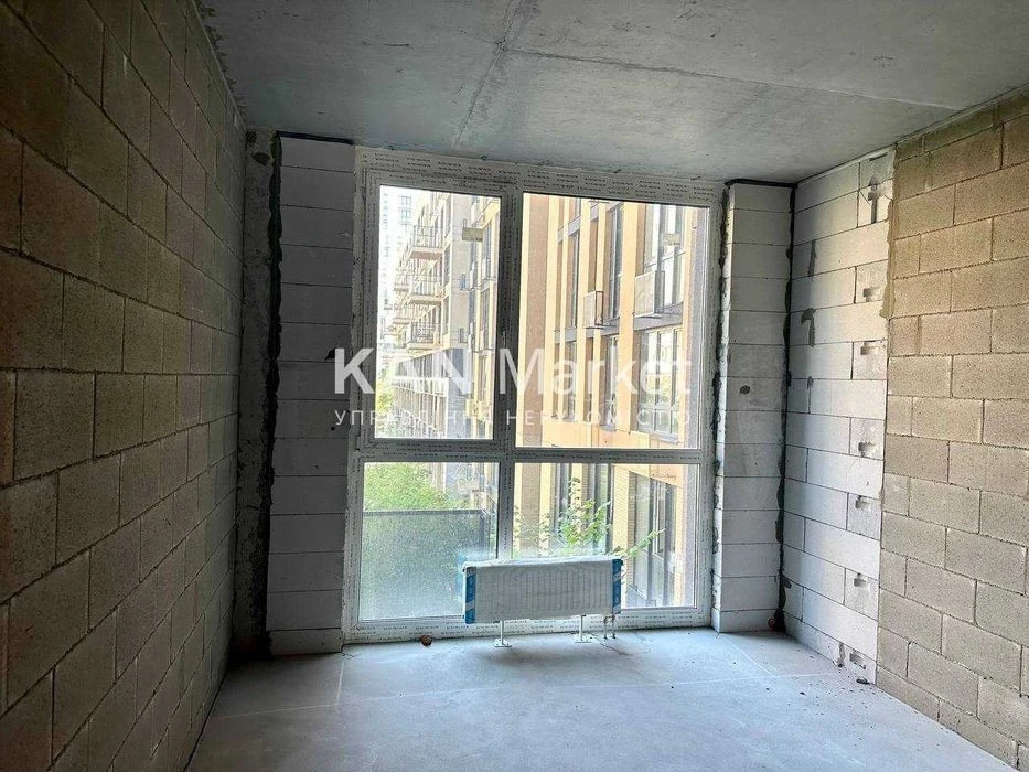 2-room apartment for sale 65.8 m² with a view of the courtyard in Fai