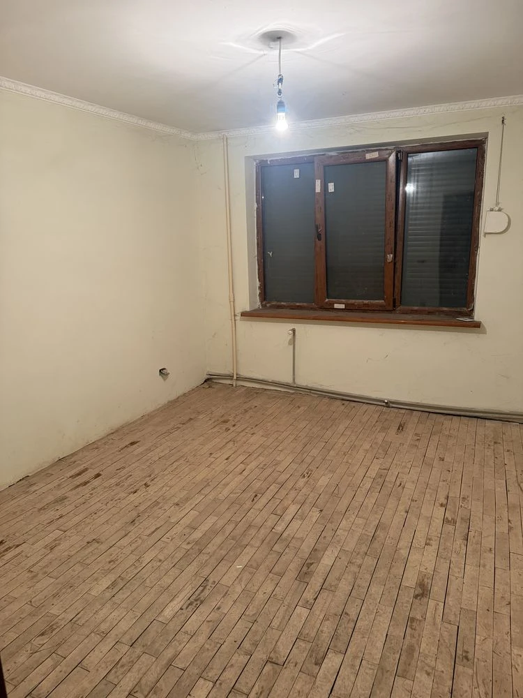 Продаж квартири 3 кімнати Новий Калинів