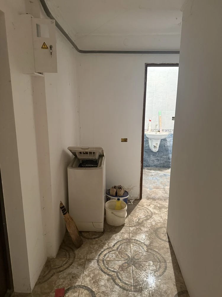 Продаж квартири 3 кімнати Новий Калинів