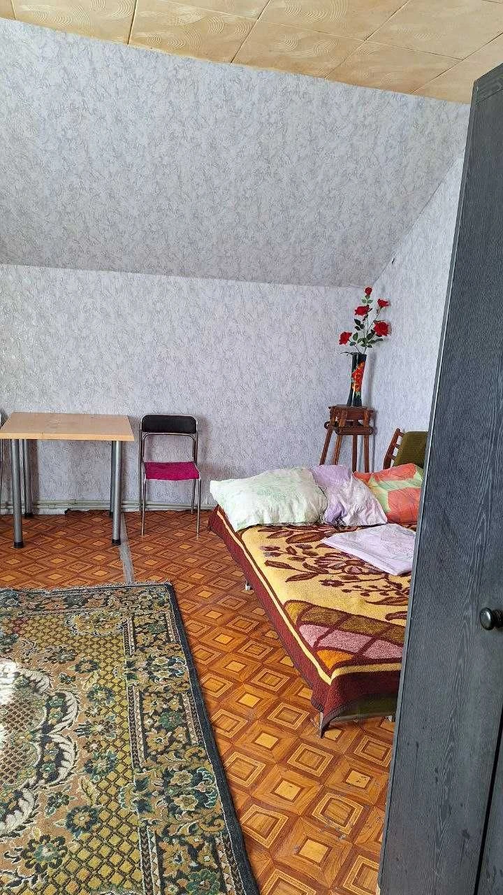 Оренда кімнати у затишному будинку з двором Підгроднє