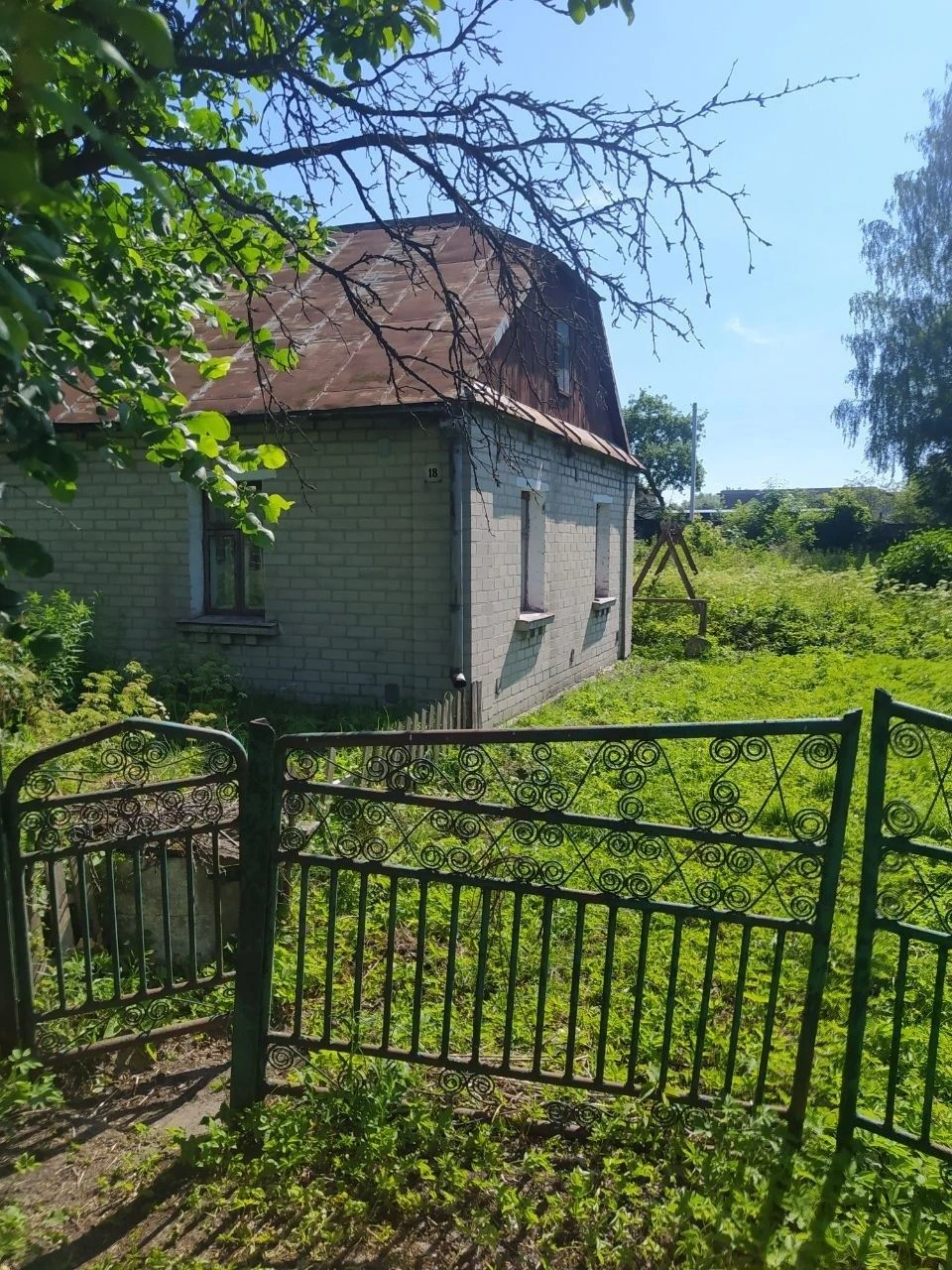 Продаю будинки  з ділянкою 26 ,3 соток місто Любомль , Волин
