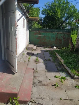 Продаю будинки  з ділянкою 26 ,3 соток місто Любомль , Волин